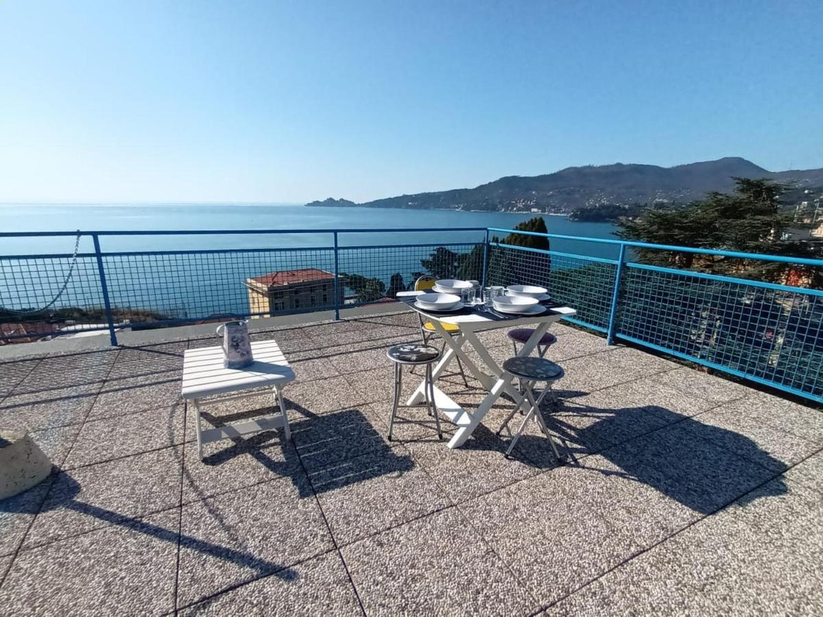 Appartamento Con Stupenda Vista Mare Zona Bristol Rapallo Exterior photo