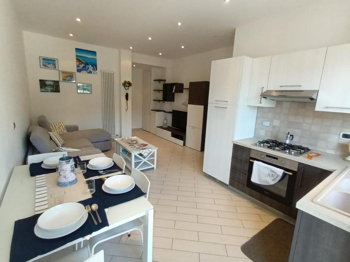 Appartamento Con Stupenda Vista Mare Zona Bristol Rapallo Exterior photo